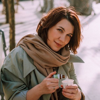 Логотип @aromaeducation - Ингрид Гекьер | французская ароматерапия, ольфактотерапия, натуропатия