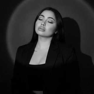 Логотип @aroslavtseva - roslavtseva