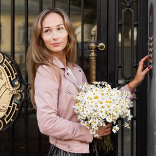 Логотип @aroundmoscowmilla - Aroundmoscow