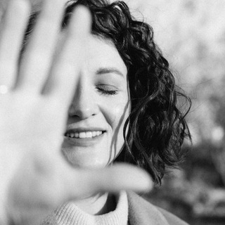 Логотип @arshutovachat - Chat • Скажи, а как?