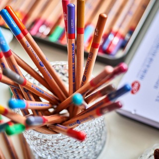 Логотип @art_milica_bellic - Муркина тетрадь. Блог художника и фотографа.