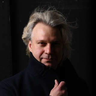 Логотип @artalexvaulin - Alex Vaulin (Алексей Ваулин)