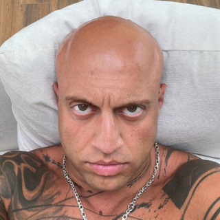 Логотип @artem_brius1 - Артем Бриус