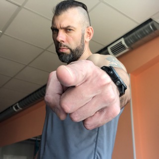 Логотип @artemdor - Antizognik Artem