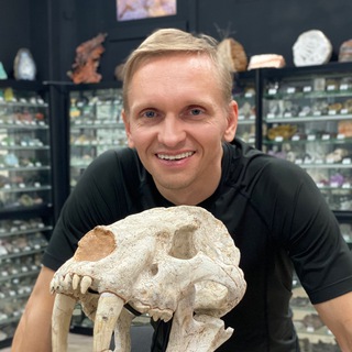 Логотип @artemeskin_kamneved - ГЛАВНЫЙ КАМНЕВЕД – Артём Ескин