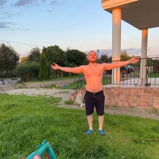 Логотип @artemka9107 - Artem