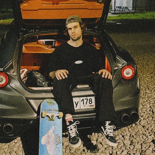 Логотип @artemmrz - artemmrz