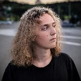 Логотип @artemnazarovdiz - Артём Назаров | Веб-дизайн & Нейросети