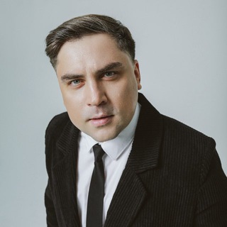 Логотип @artemuratov - Артём Муратов