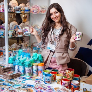 Логотип @arthidaeva - Художник Ксения Хидаева. Авторские сувениры&подарки