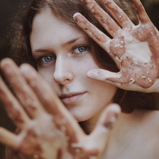 Логотип @artistslight - ArtistsLight