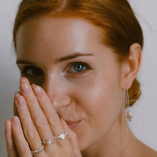 Логотип @artmoisey - lena moisey