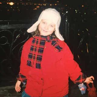 Логотип @artofvictory - искусство жить Викторией