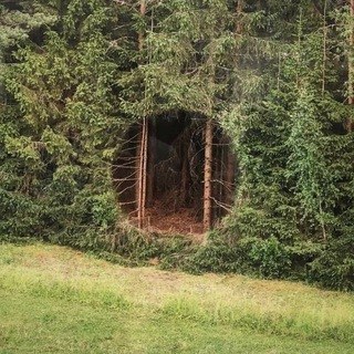 Логотип @artornetchat - Чат современного искусства