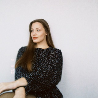 Логотип @artsellers - Искусствовед Виталина Матвеева