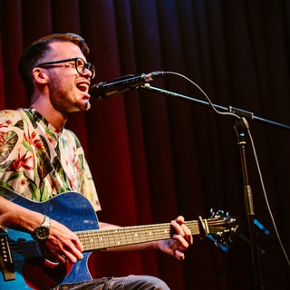 Логотип @artyomsavenok - Артём Савенок