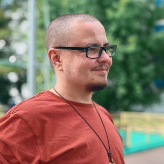 Логотип @ashtrope - 🎋 Мастер здравого пути | Богдан 'Эш' Орел