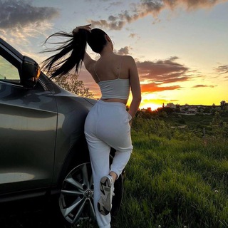 Логотип @askaaaum - 𐌀𐍃𐌊𐌀𐌀U𐌑chat