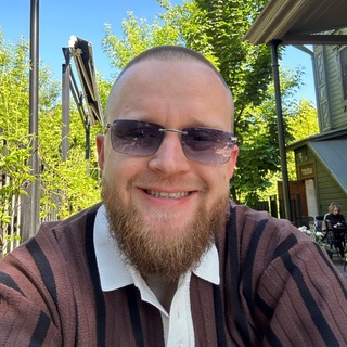 Логотип @askrafa - Рафаэль Юсупов 🦍