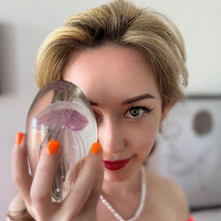 Логотип @asmr8angel - Юлия ✨мастер трансформаций, регрессолог, проводник архангельских вибраций