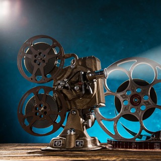 Логотип @astoriagoro - Новинки Кино