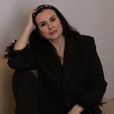 Логотип @astranova_pro - κосмос вещает⊹αстролог αстрaнова