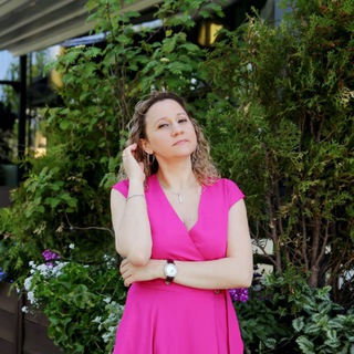 Логотип @astro_taro12 - Волшебный психолог Надежда Санталова