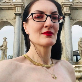 Логотип @astrogeek - Красный Лев | Фиолетовый Медведь