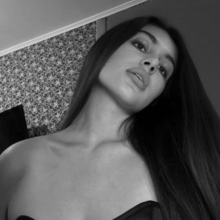 Логотип @astrogirrls - любимая лера