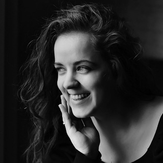 Логотип @astrolobsterclub - Астрологический клуб Александры Бекренёвой