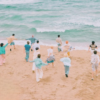 Логотип @astroteen - astroteen.