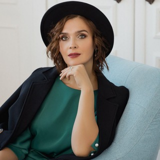 Логотип @astrovega - ✨️️Астроцентр "Vega✨ Фамильная астрология