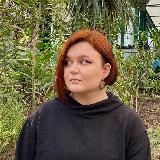 Логотип @athenaloud - афина не вещает