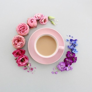 Логотип @atkrytka - Поздравлялки ☀️