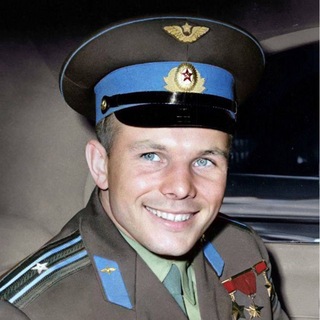 Логотип @atlantcco - Молния Кентервиля