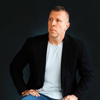 Логотип @attorneythomasrenz - TomRenz