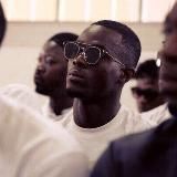 Логотип @auffmusica - 𝙀𝘼7