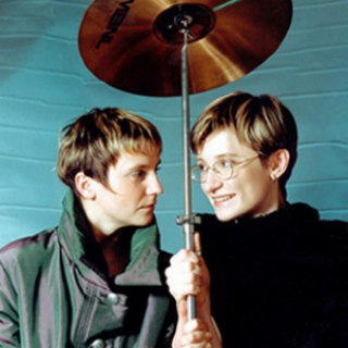 Логотип @august19_93 - АВГУСТ🎸🎻