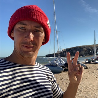 Логотип @authorstourism - Бизнес на авторских турах