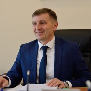 Логотип @autlev - Юрий Шумафович Аутлев