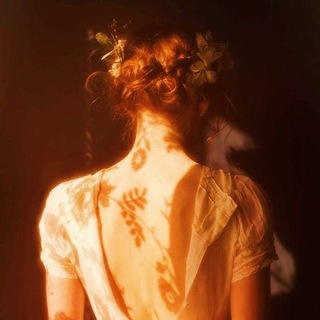 Логотип @avers1a - антагони́ст.