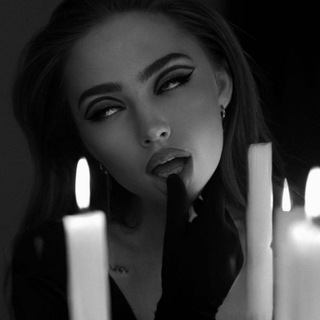 Логотип @awergirl - awergirl