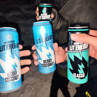 Логотип @axiebolt_tg - tawolstroy 💵