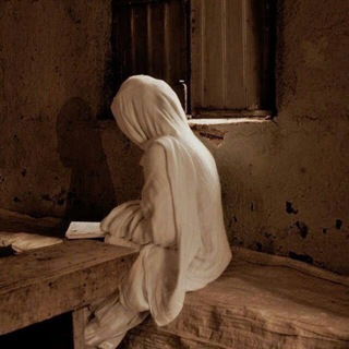 Логотип @ayat_fatya - ayat