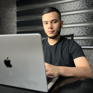 Логотип @ayub_begimkulov_coding - Ayub Begimkulov - уроки по JS