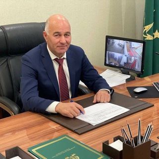 Логотип @azamatkhachmamuk - Азамат Хачмамук