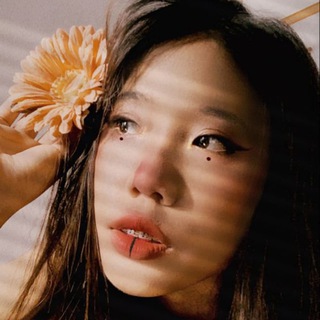 Логотип @azitkaoo - Азиатка