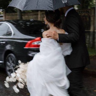 Логотип @azizvna - _𝓐𝔃𝓲𝔃𝓿𝓷𝓪_🪐