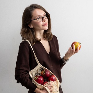 Логотип @azourabova - azourabova | Анастасия Зурабова