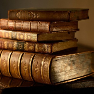 Логотип @b_books_s - 📚 Что почитать? • Книги